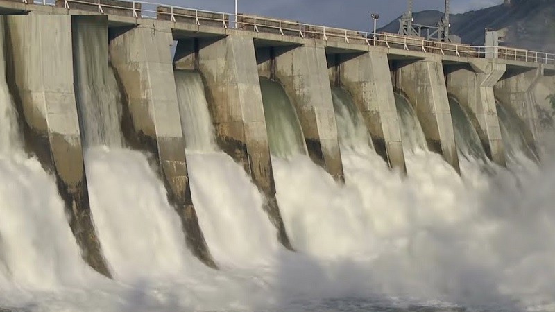 India released 11 lakh cusecs of water in one day through Farakka