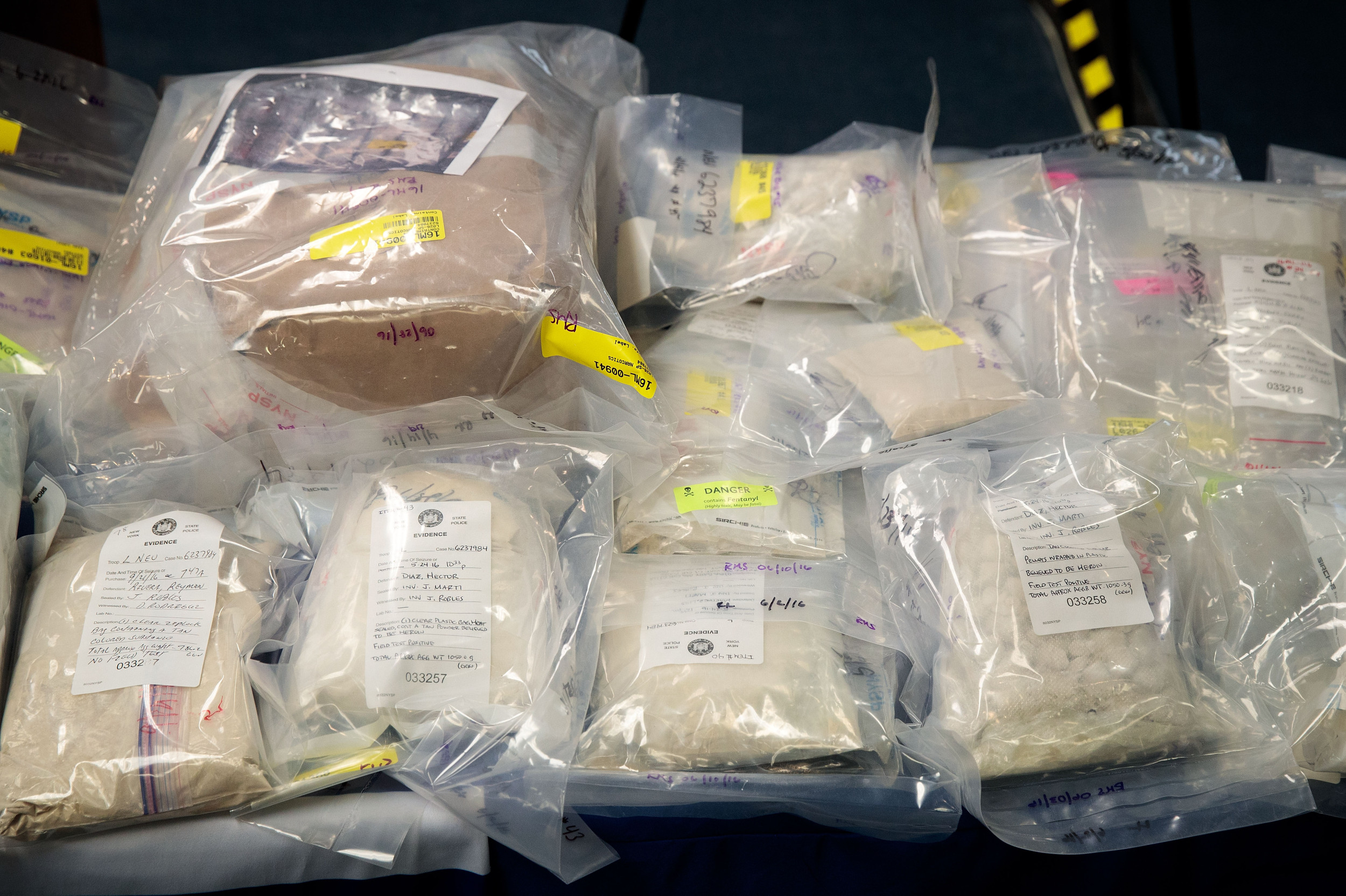 Woman Arrested During NY Traffic Stop Over 200 bags of suspected fentanyl