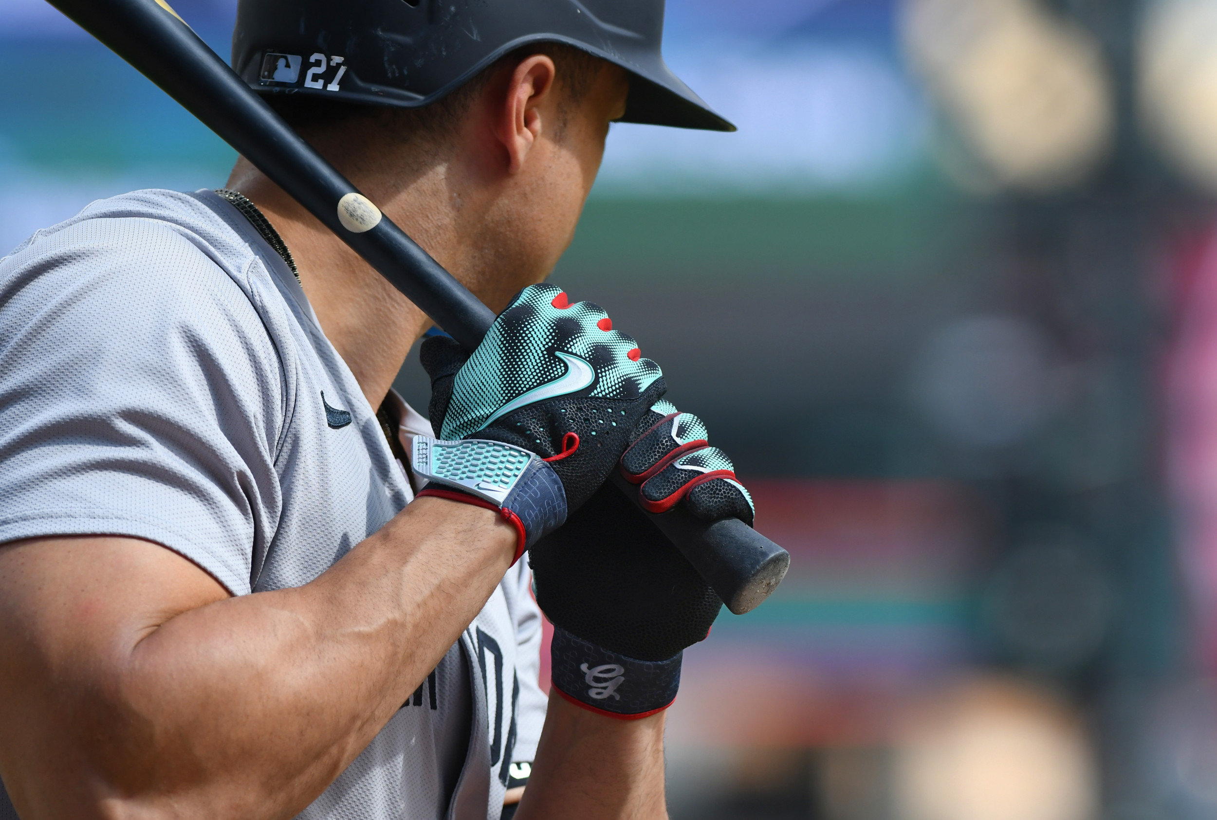 MLB Home Plate Umpire Struck In Throat by Yankees’ Giancarlo Stanton’s Broken Bat