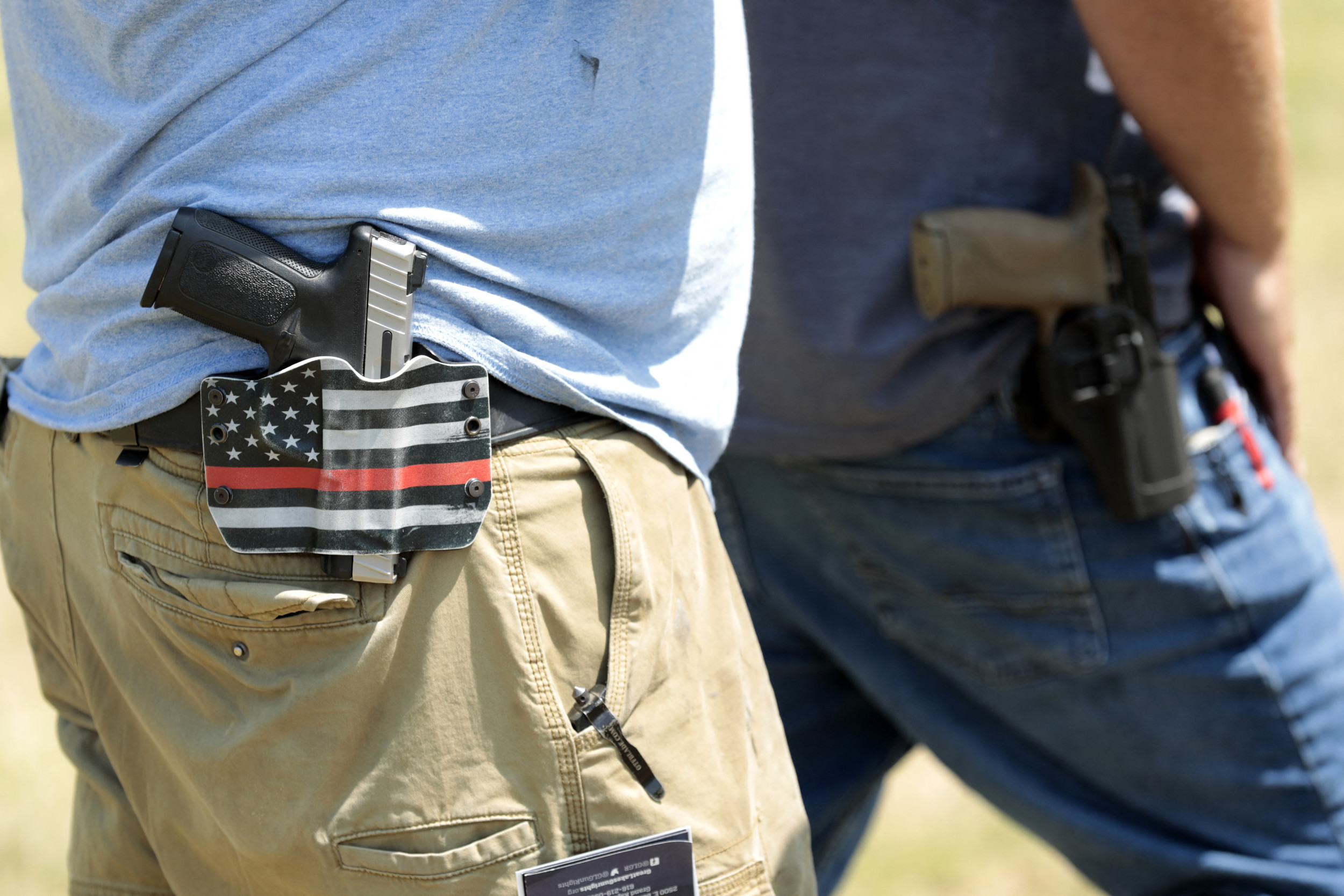 Trump-Appointed Judge Throws Out Machine Gun Possession Case