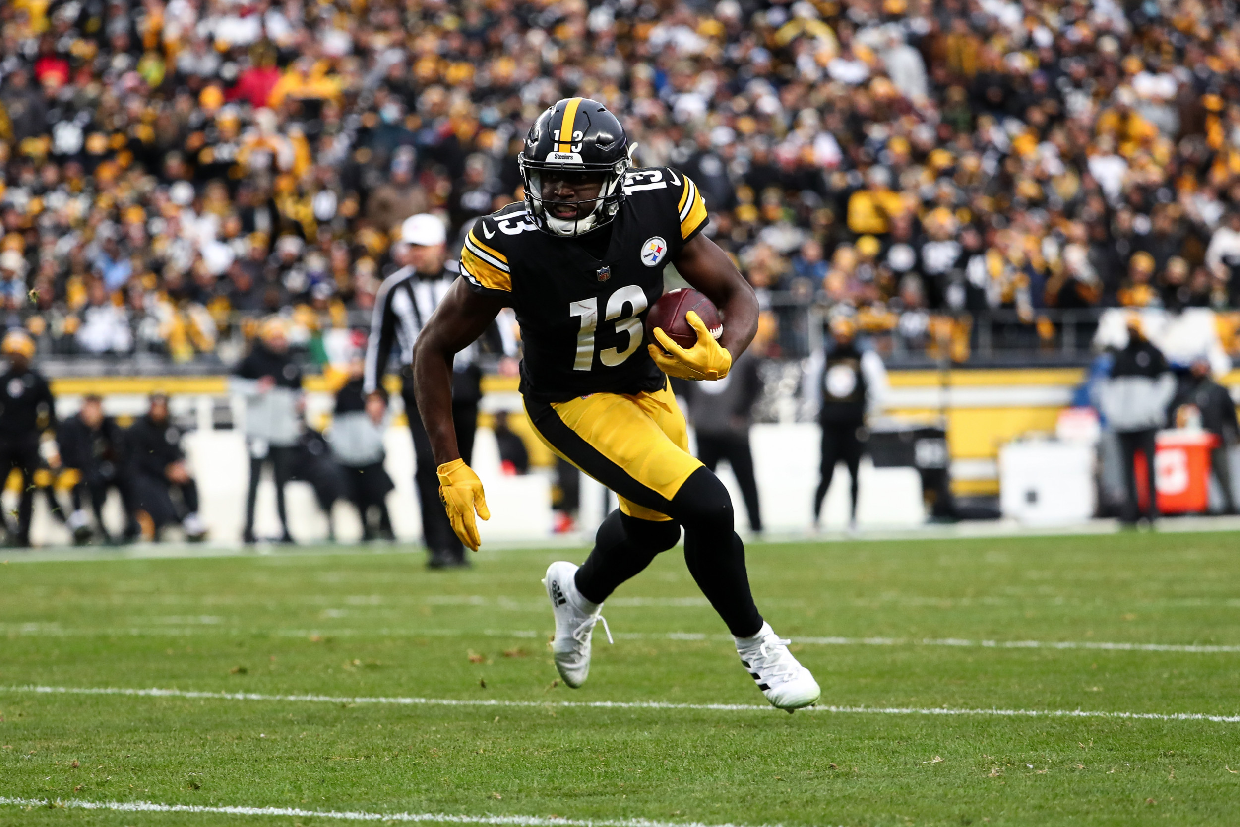 Falcons Release Veteran Wide Reciever Before Season Starts