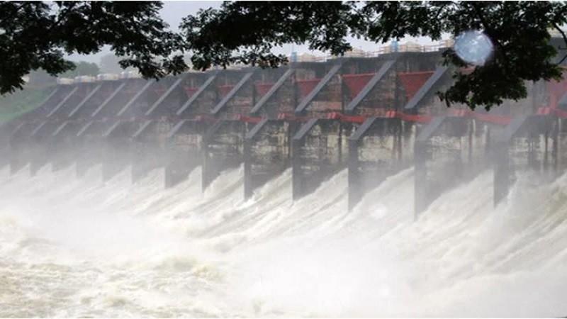 16 gates of Kaptai dam will be opened at 10 pm tonight