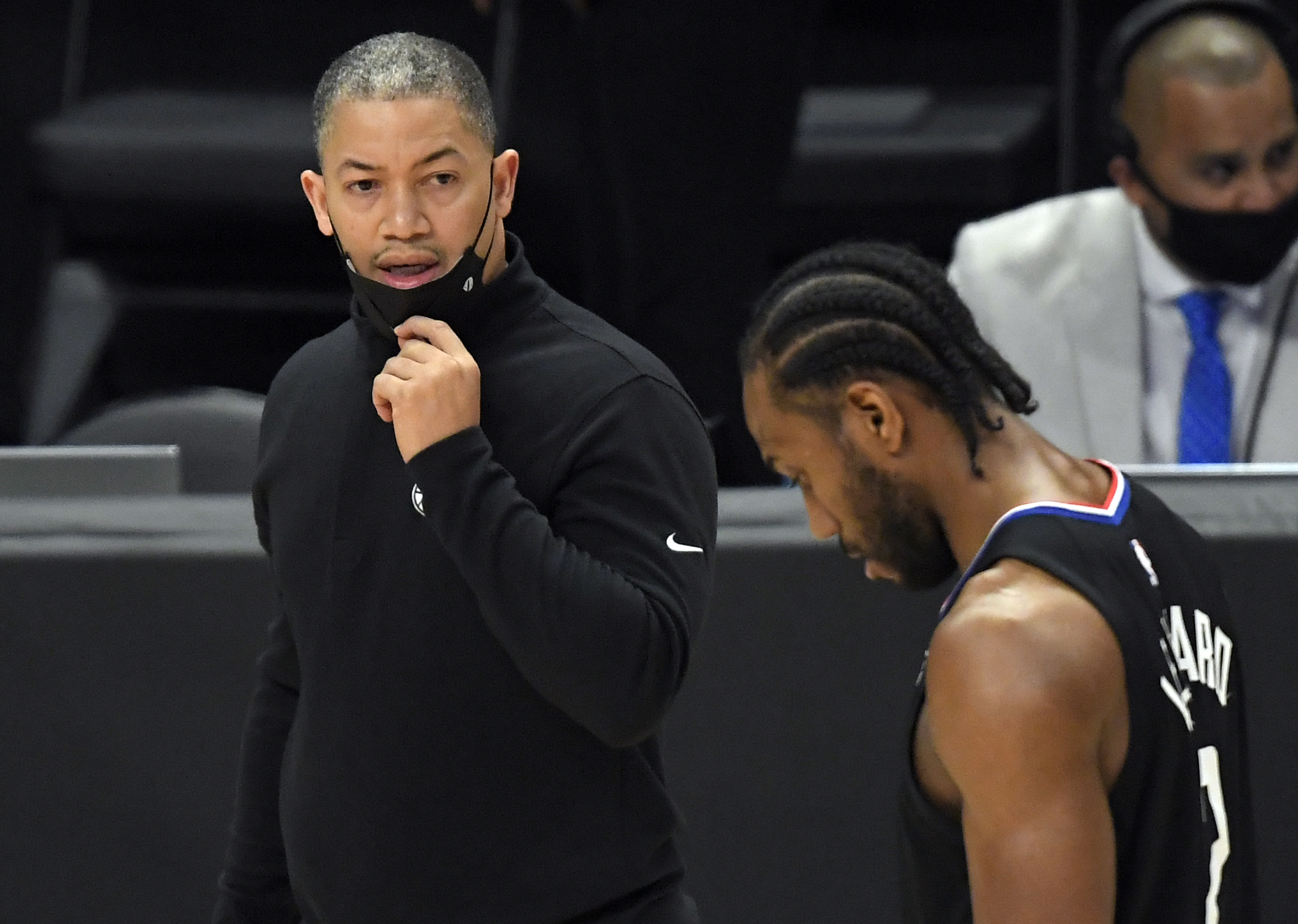 Clippers Head Coach Ty Lue Provides Major Update on Kawhi Leonard Injury