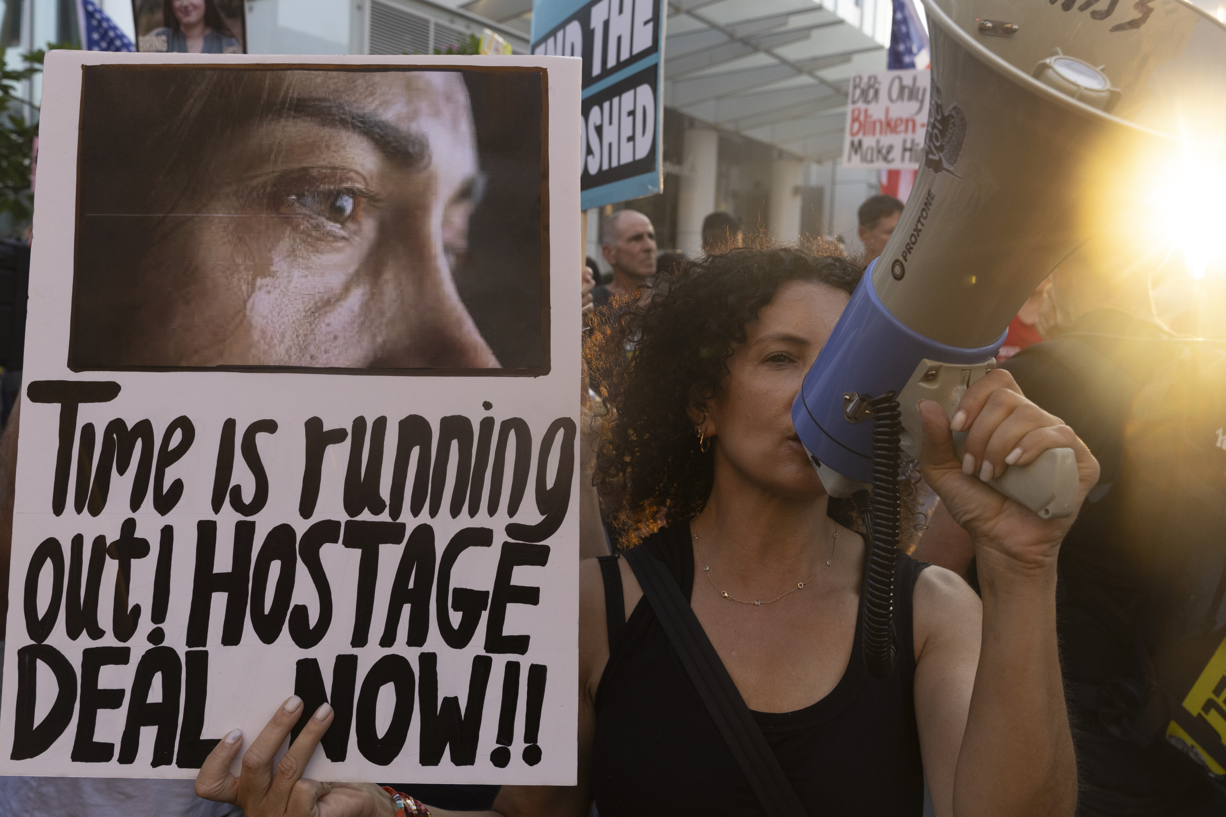 Why Netanyahu Has a Brief Window to Get a Hostage Deal Done | Opinion