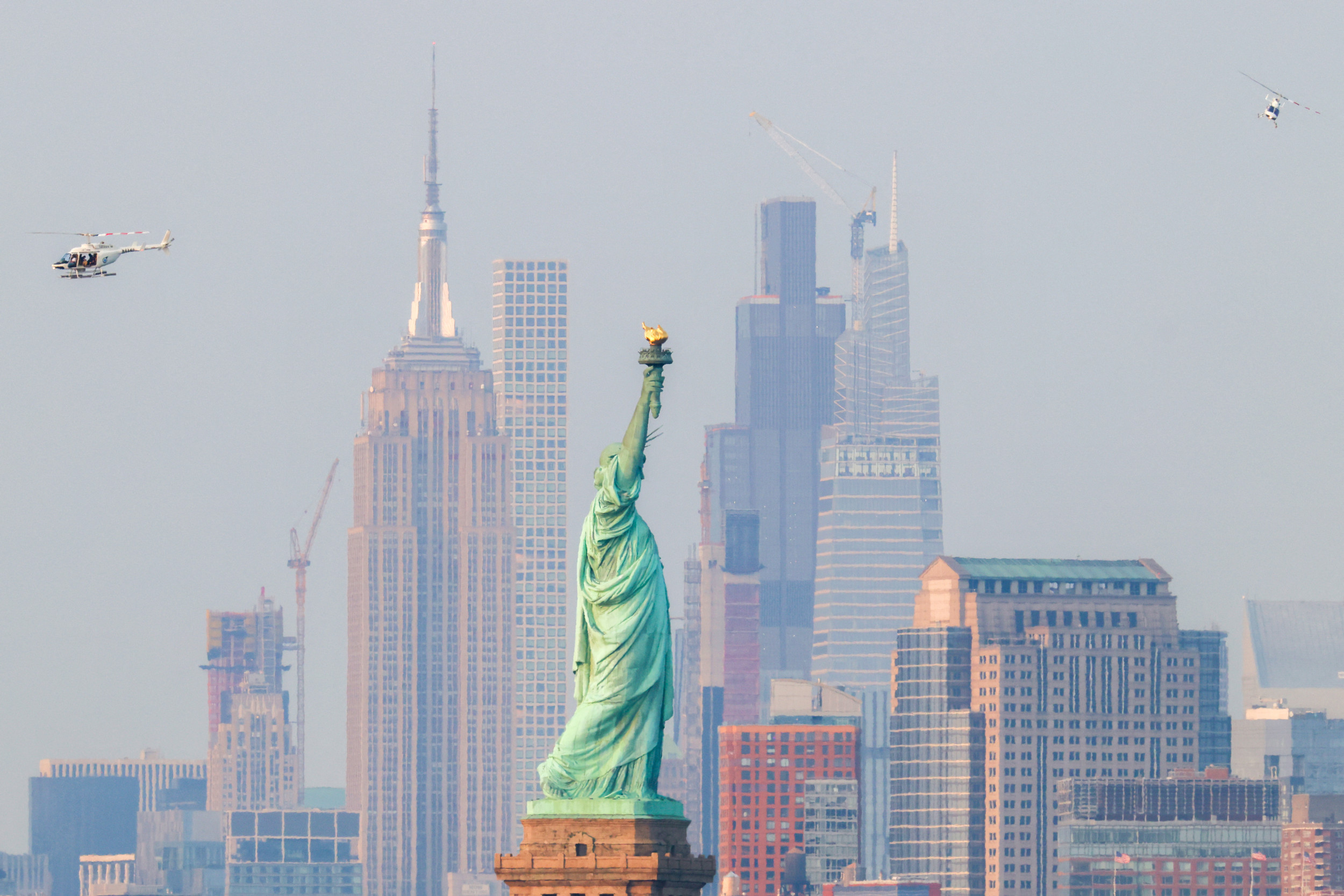 New York Sees Exodus of Middle-Class Americans