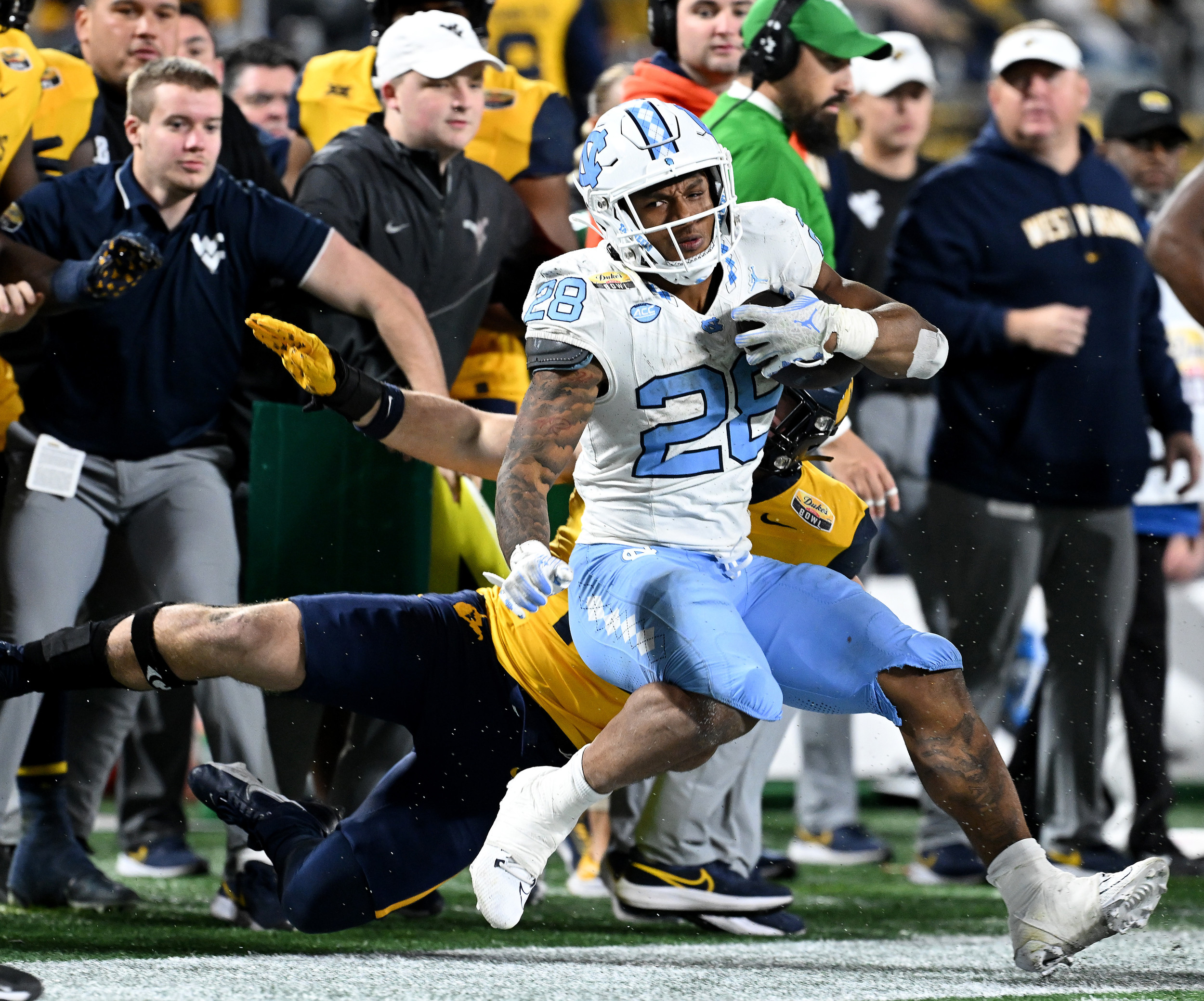 North Carolina vs. Minnesota Betting Pick: Back Tar Heels as Road Favorites