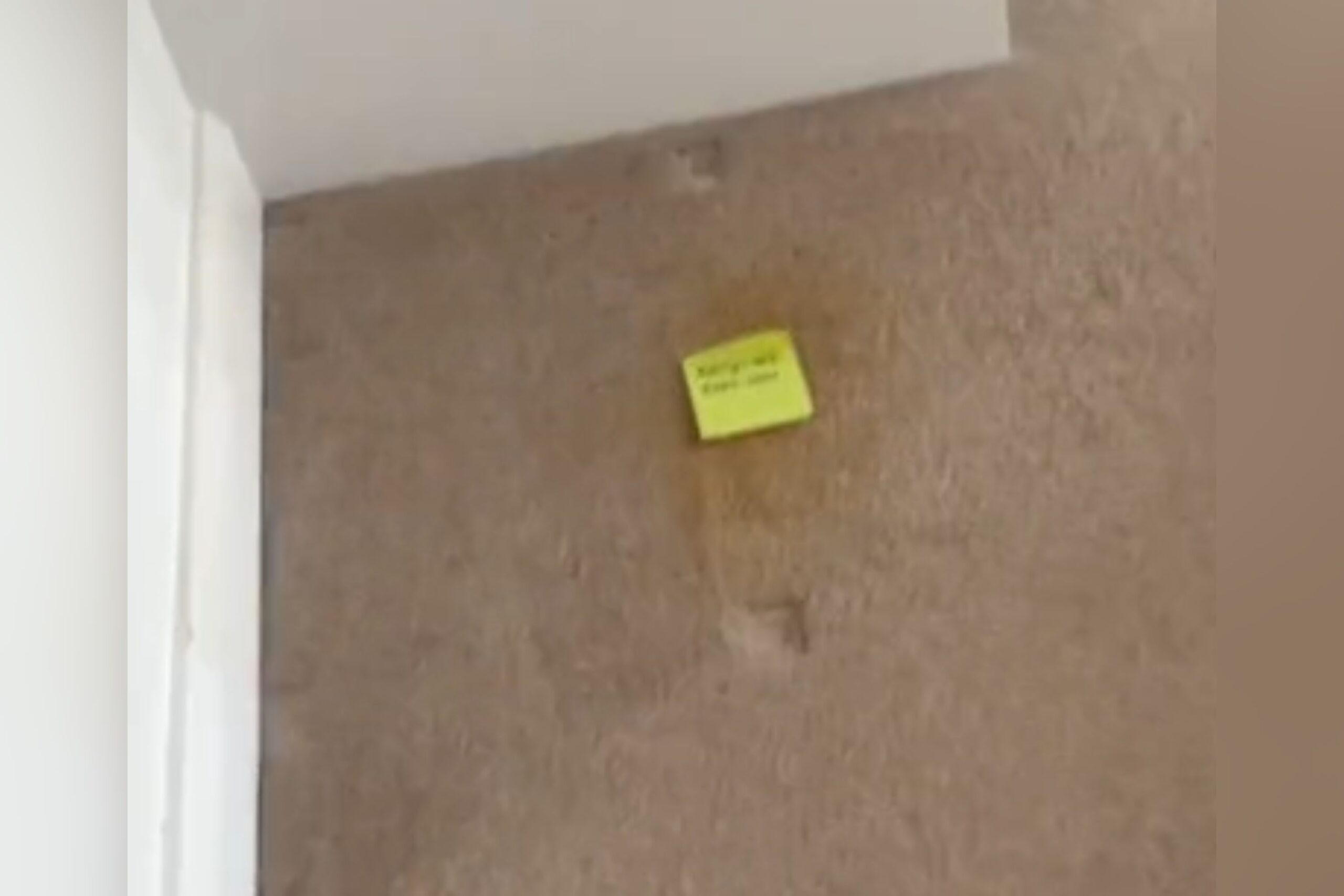 Internet Can’t Cope With Note Previous Homeowners Left New Buyers: ‘Sorry’