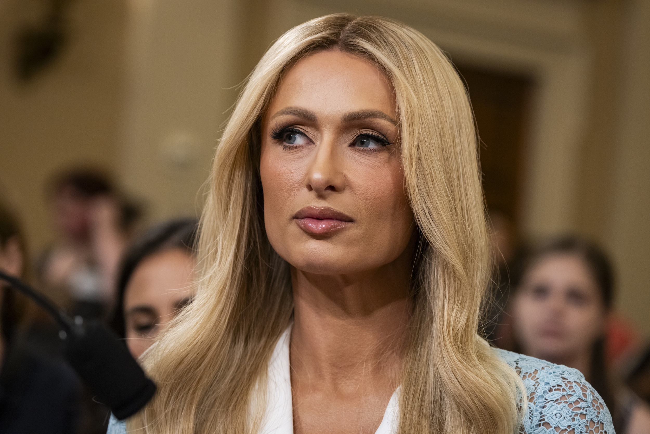 Paris Hilton Defends Letting 1-Year-Old Son on Boat Without Life Jacket