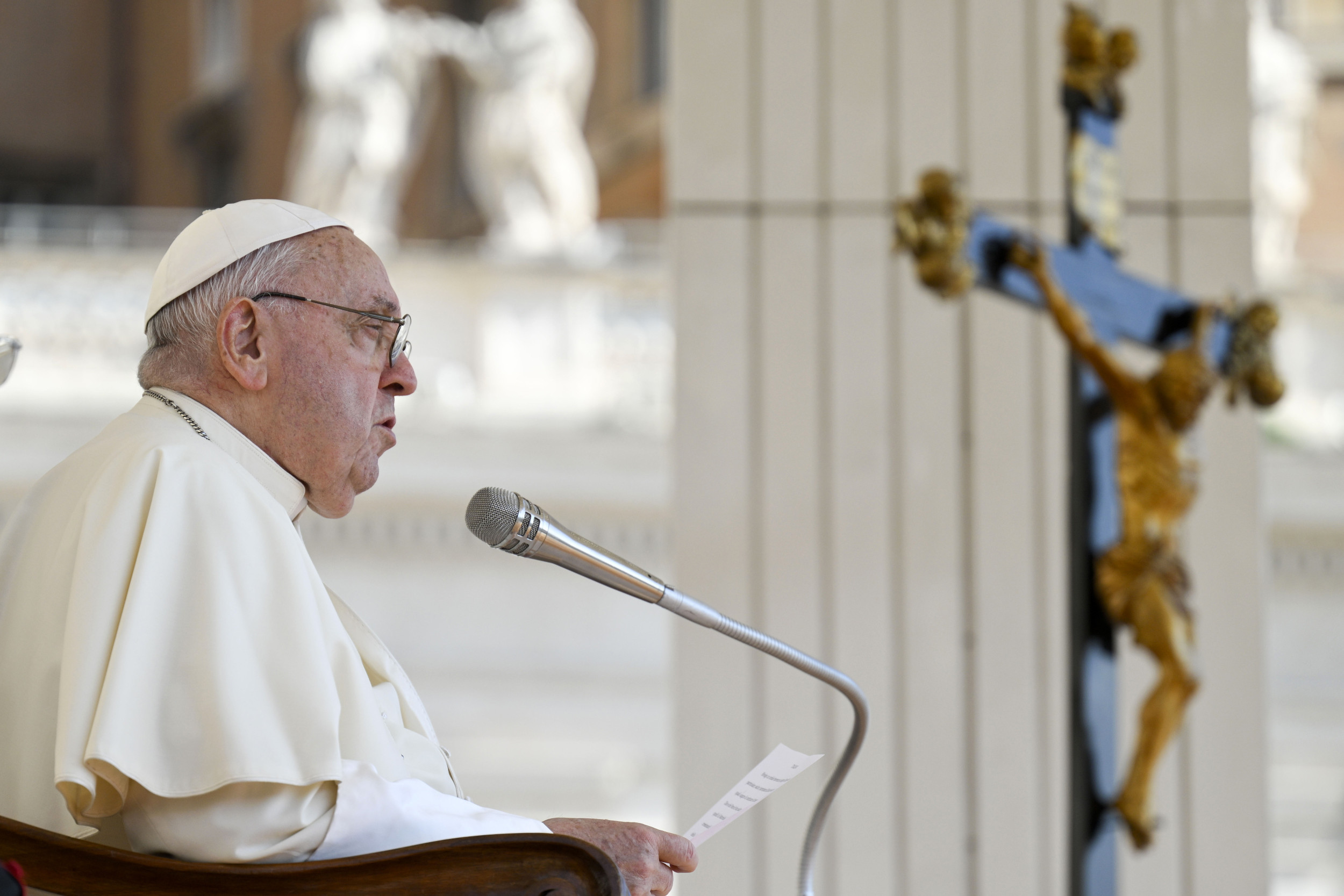 Pope Francis’ Migrant Comments Spark MAGA Anger: ‘Appeasing Globalists’