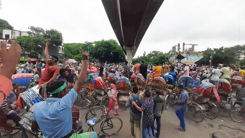 Rickshaw drivers left Shahbagh with a 5-day ultimatum