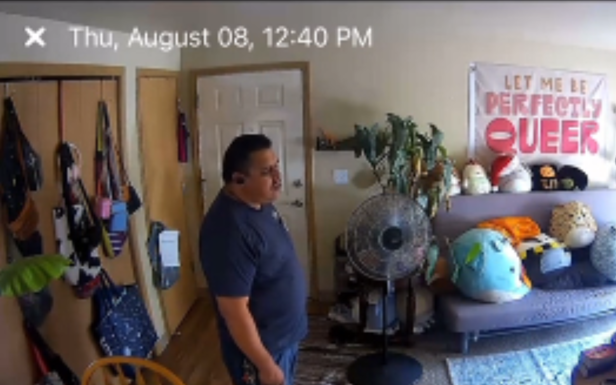 Woman Checks Pet Cam, Can’t Believe What Maintenance Man Is Doing With Cat