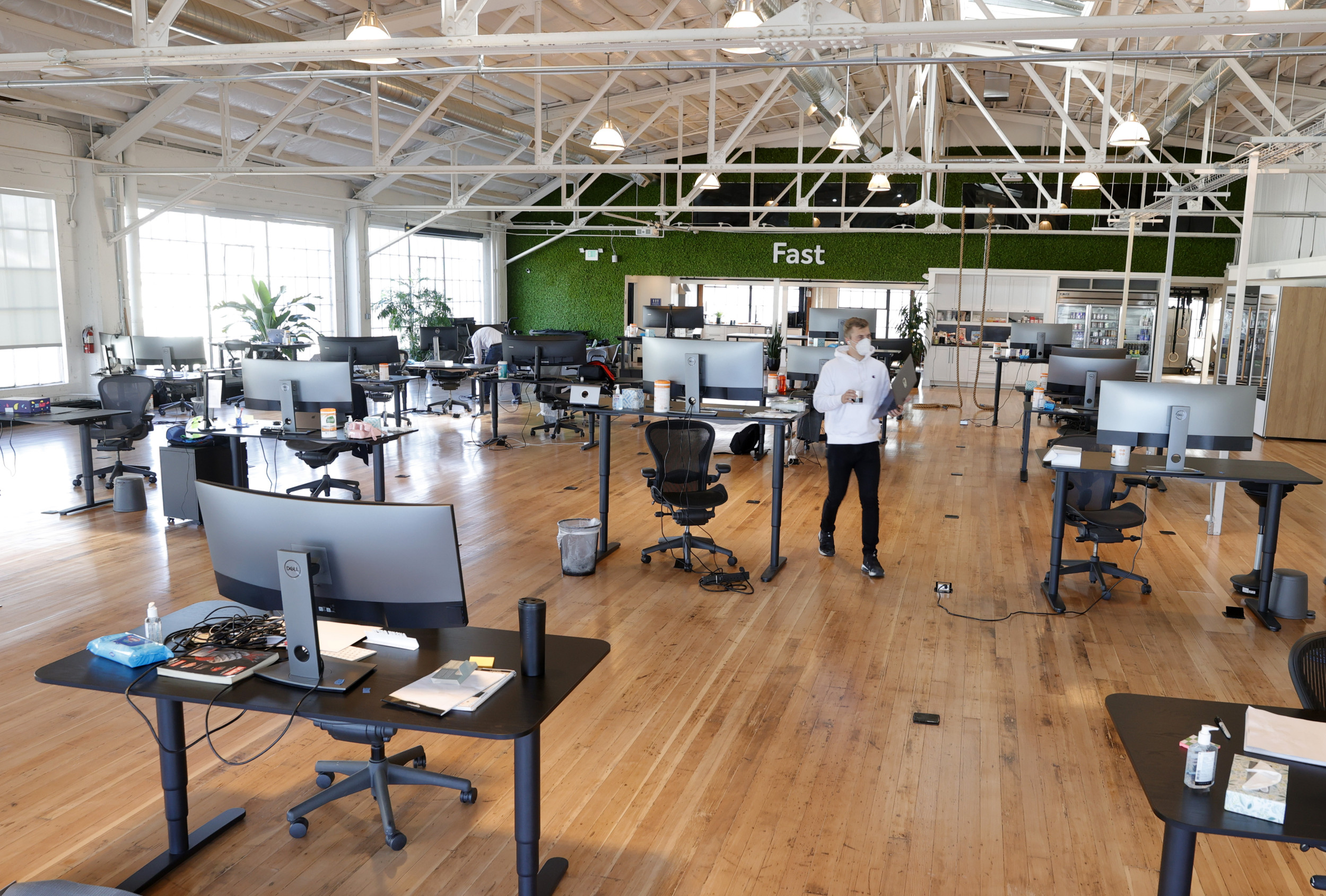 Five Things Startup Founders Need to Know About Changing Media Landscape