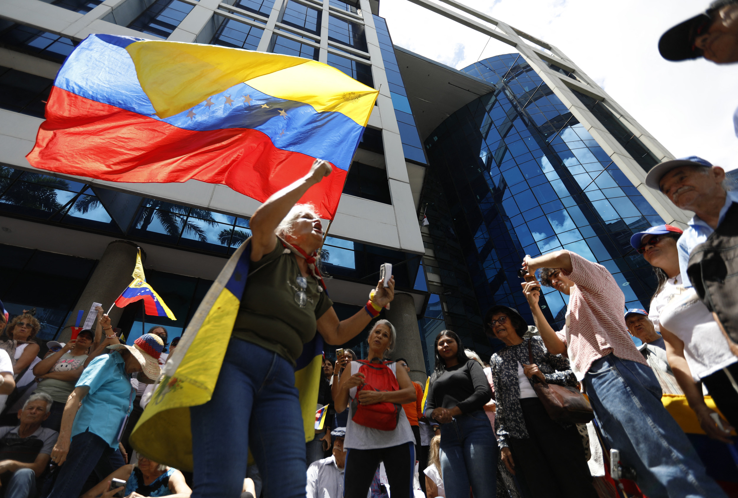 Venezuela Sees New Protests Against Maduro’s Election Victory