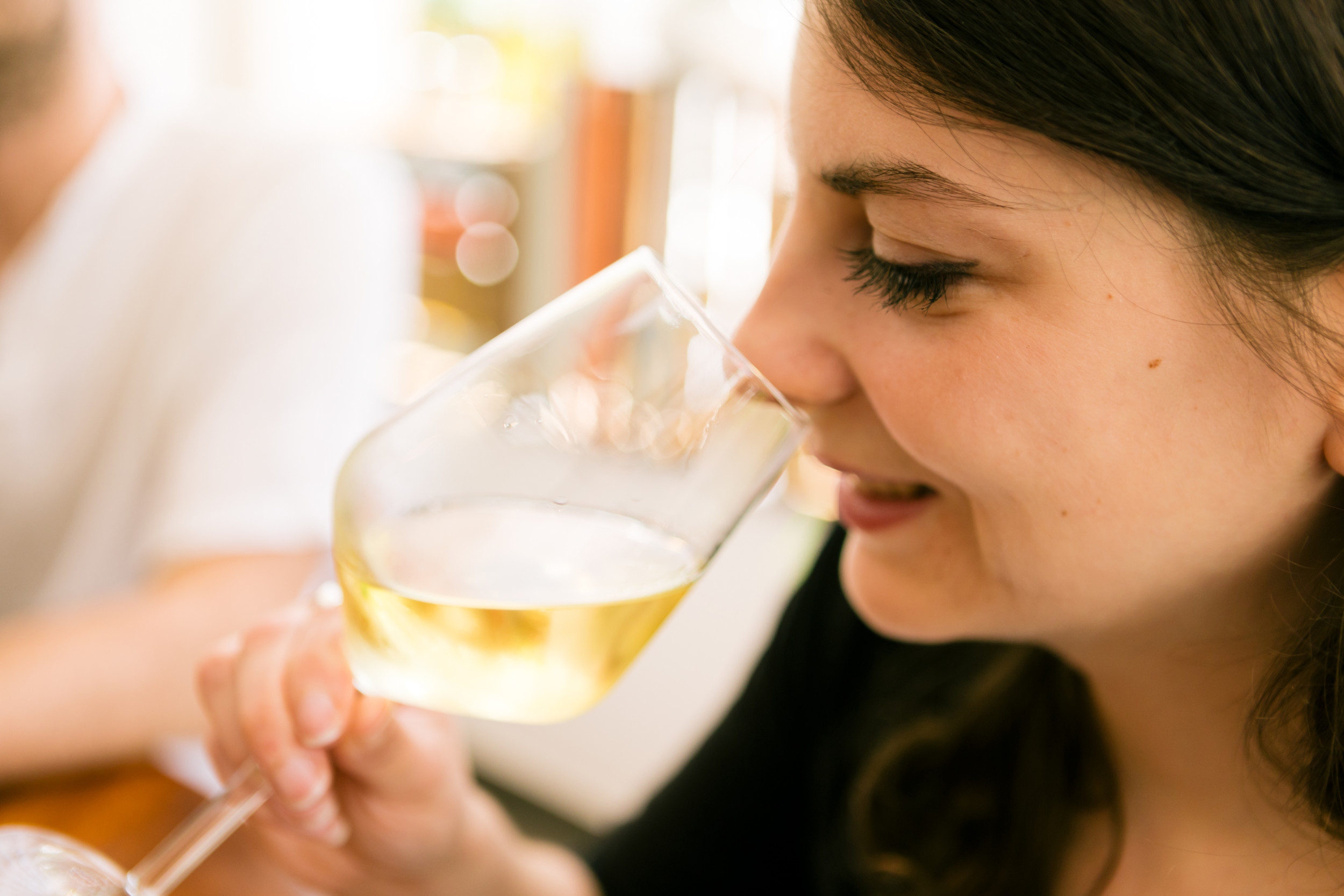 Internet in Awe as Woman Turns Fridge Into Wine Dispenser: ‘Life Hack 101’