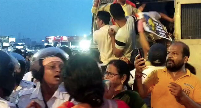 West Bengal is shaking with the slogan of Bangladesh