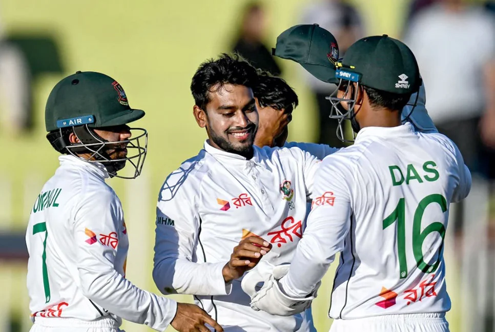 Mirage gained more than five wickets in total 10 times in one innings