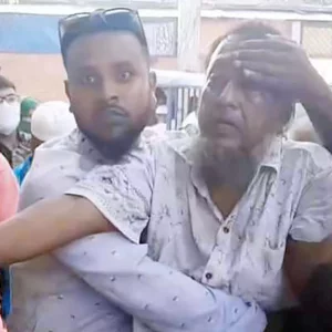 Narayanganj Metropolitan BNP member secretary beaten up by 'party workers'