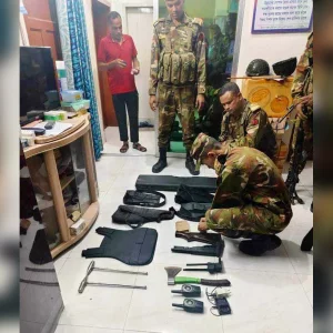 Joint forces raided former MP's house in Satkhira, recovered indigenous weapons and handguns
