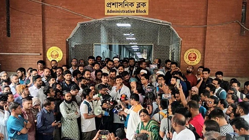 I will return to work only if those involved are arrested within 24 hours: agitating doctors