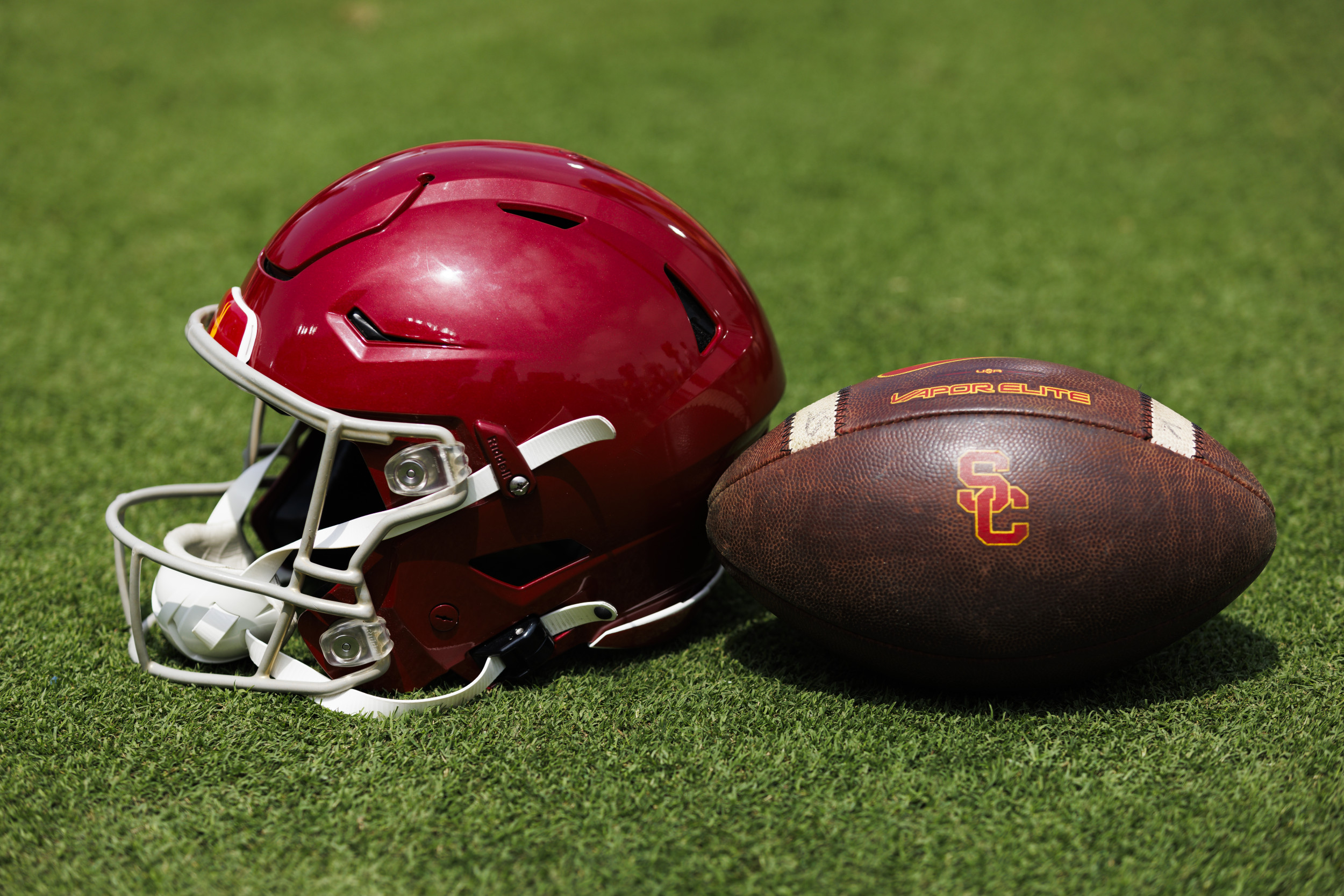 USC Hype Video Goes Viral Ahead of Marquee LSU Matchup