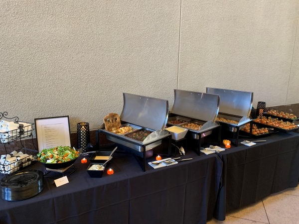 More Companies Choosing Local Corporate Lunch Catering