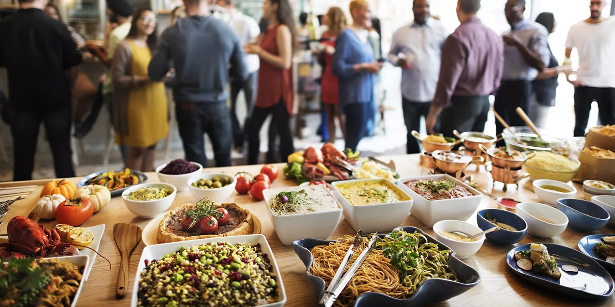 5 Office Lunch Catering Items Managers Should Look For