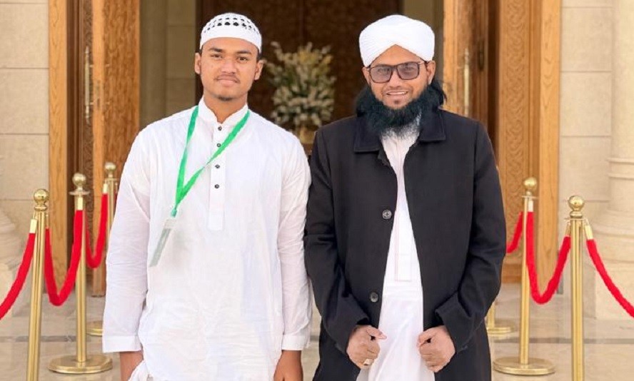 Hafez Anas is the world champion in Quran competition again