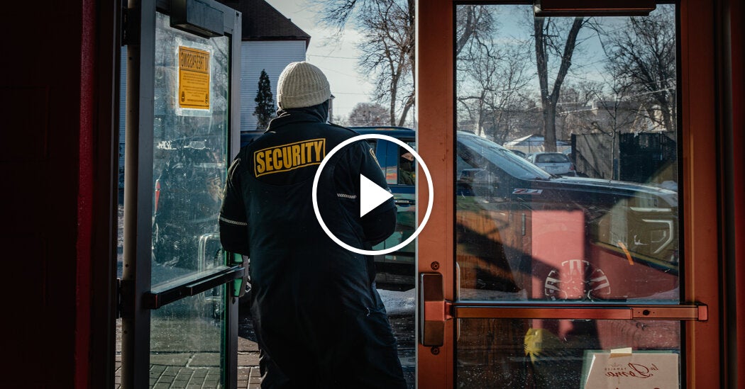 Minneapolis Mayor Calls for State Role in Deadly ICE Shooting