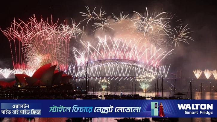 Welcoming the new year with colorful arrangements in the country