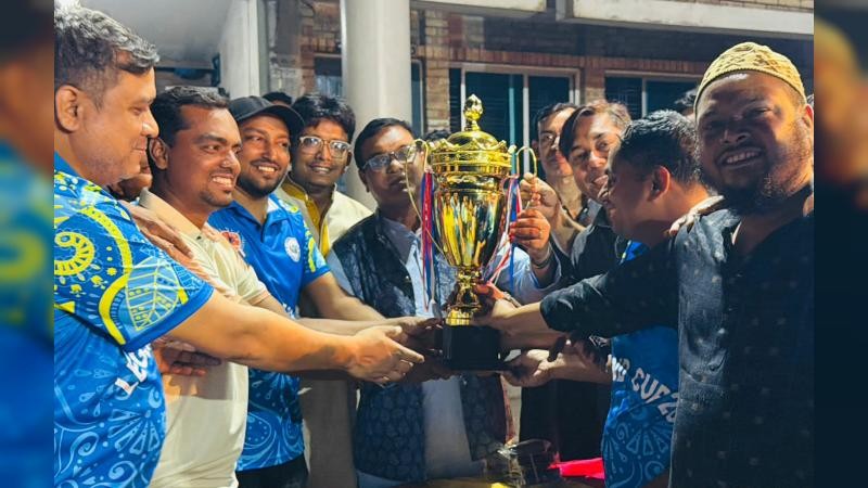 Clash of bat and ball in memory field: Senior cricketers get together in Sherpur