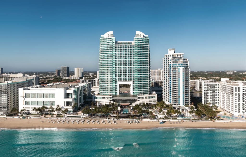These Three Florida Convention Hubs Just Keep Growing