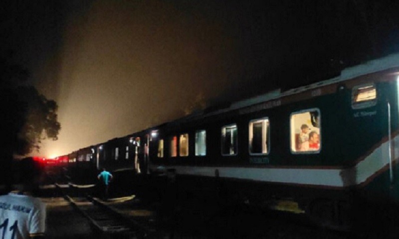 2 youths died after being hit by a train while doing Tik Tok