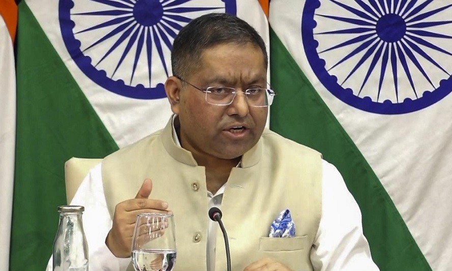Jaiswal States India's Position on Barbed Wire Fence at the Border